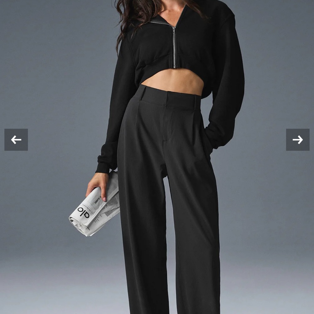 High-Waist Dreamscape Trouser (Regular)  Black Women's casual Pants XS